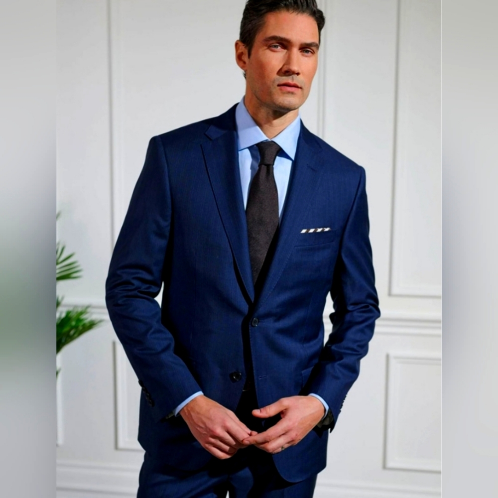 Hickey Freeman Navy Blue jacket size 42L